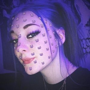 Meet your Posher, Acura